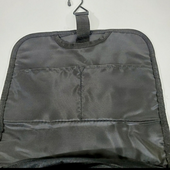 Adidas Makeup Cosmetic Pouch with hanger - Picture 4 of 4